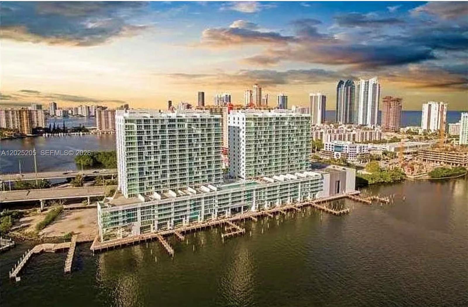 400 Sunny Isles Condo Wes