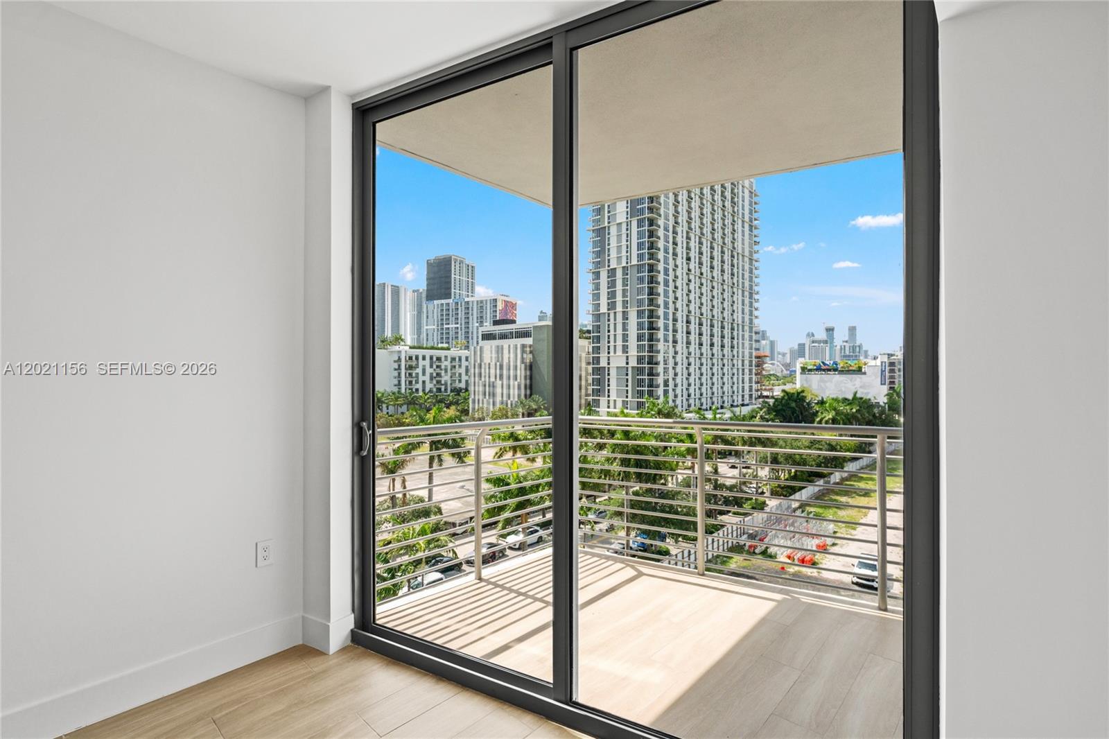 Property photo # 9