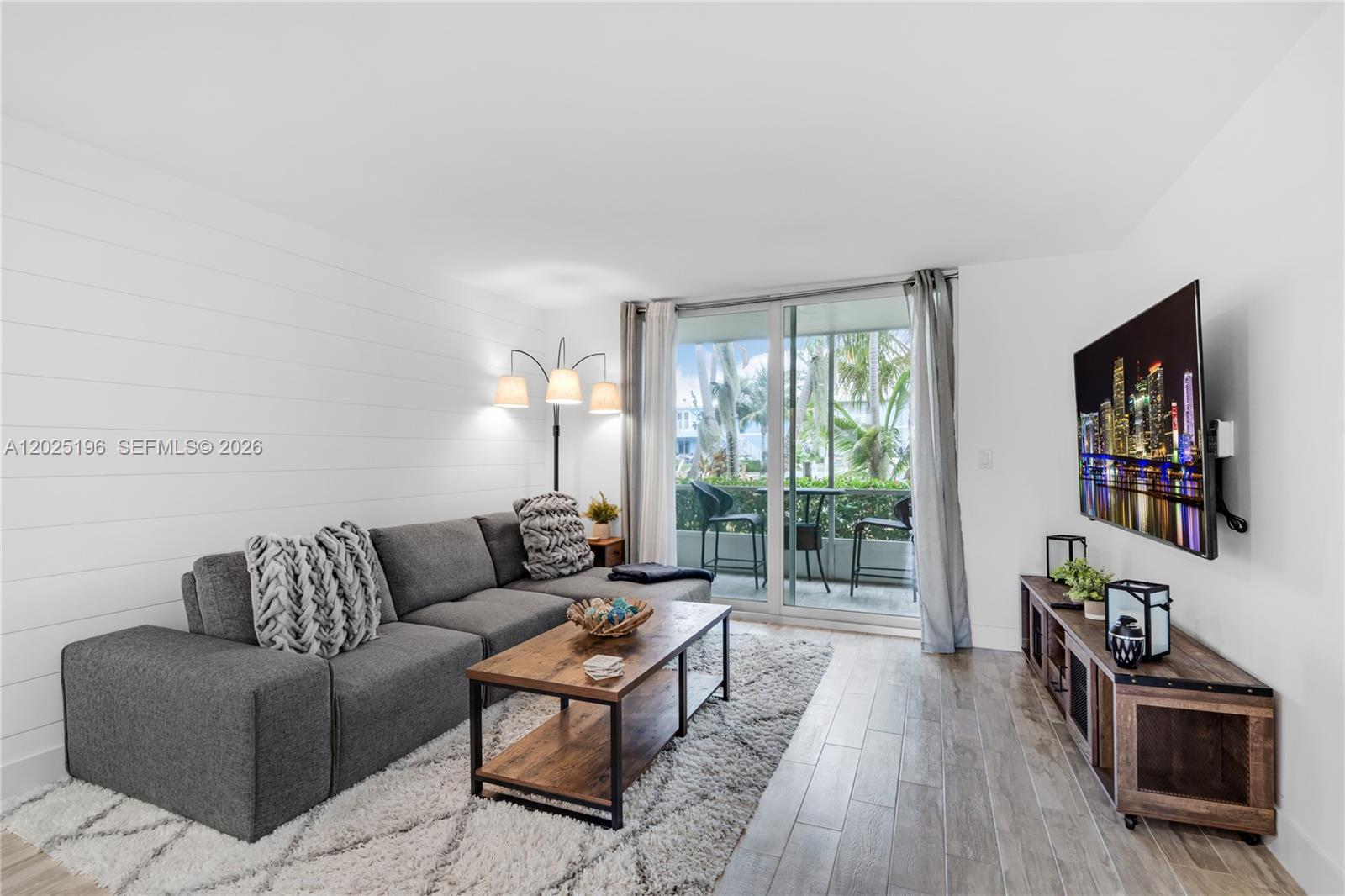 Property photo # 0