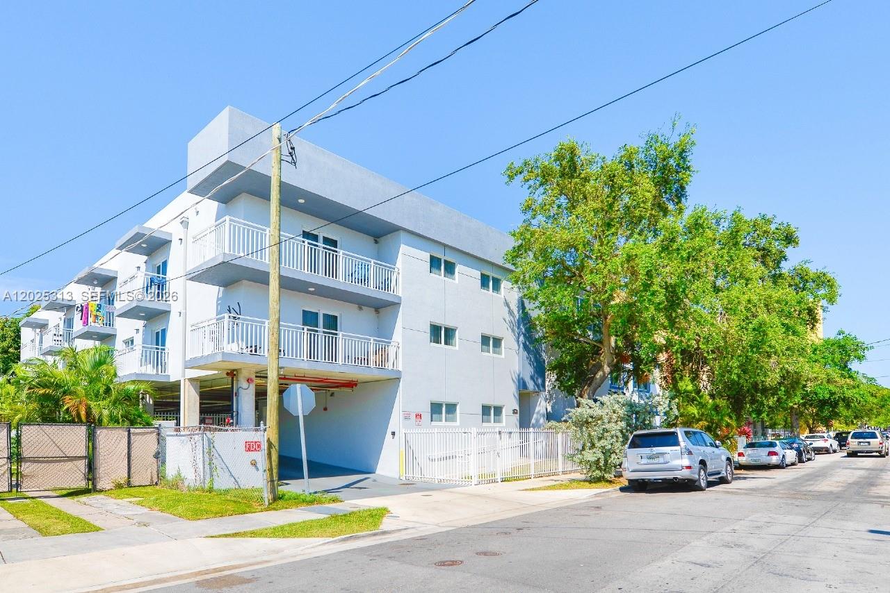 Property photo # 7