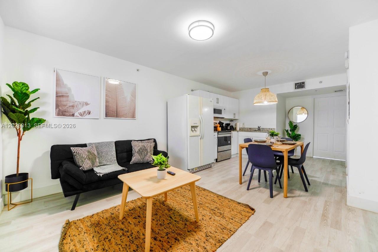 Property photo # 8