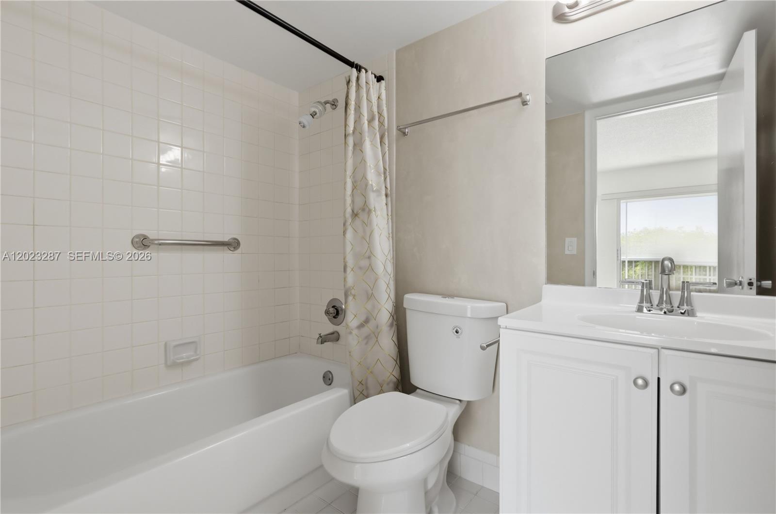 Property photo # 4