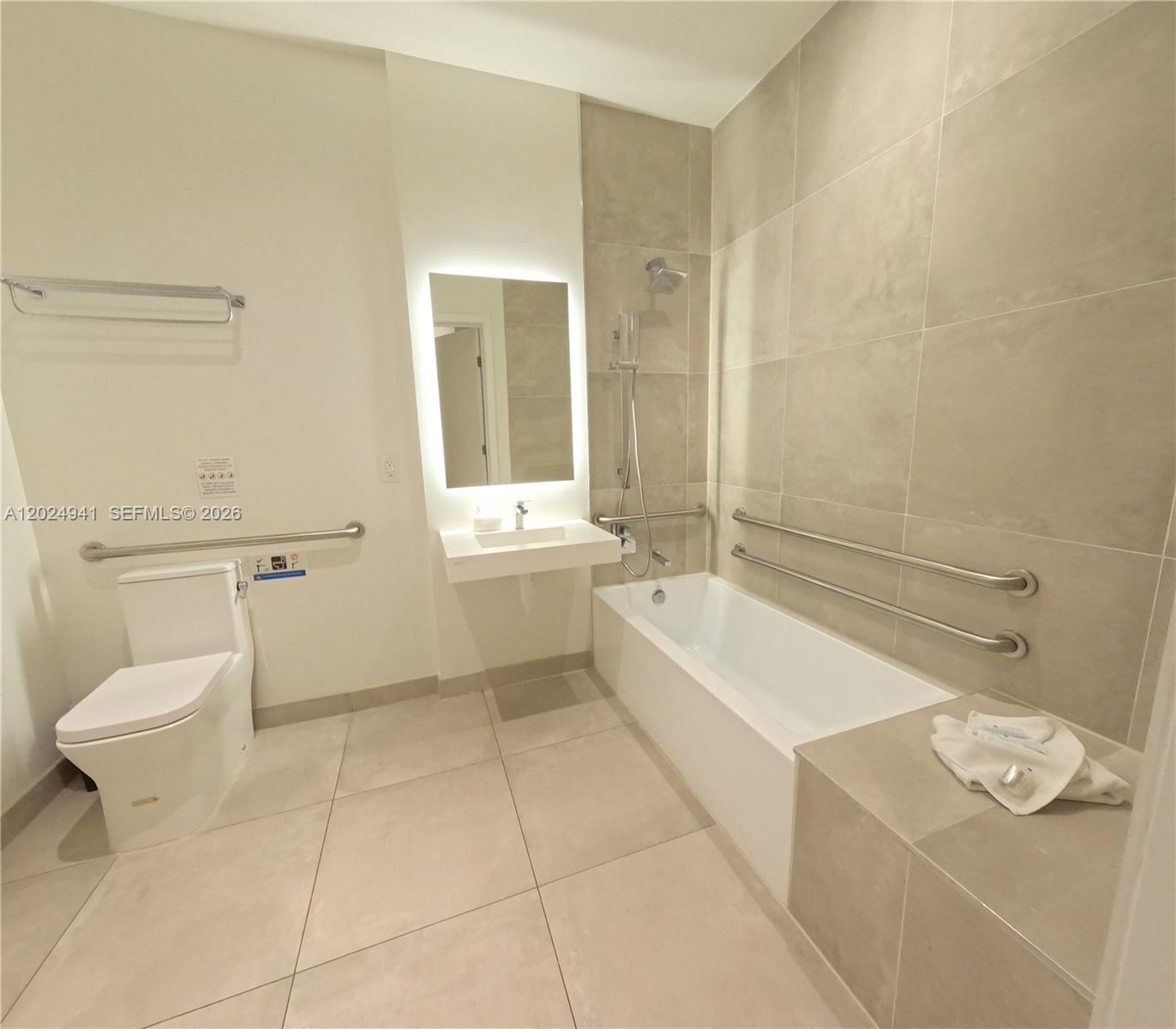 Property photo # 9