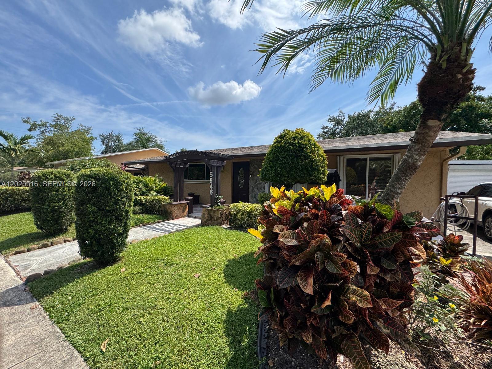 Homes for sale in Hollywood, FL | 5844 5846 Pierce St, Hollywood, FL 33021 | MLS# A12025516