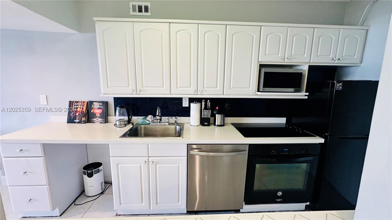Property photo # 6