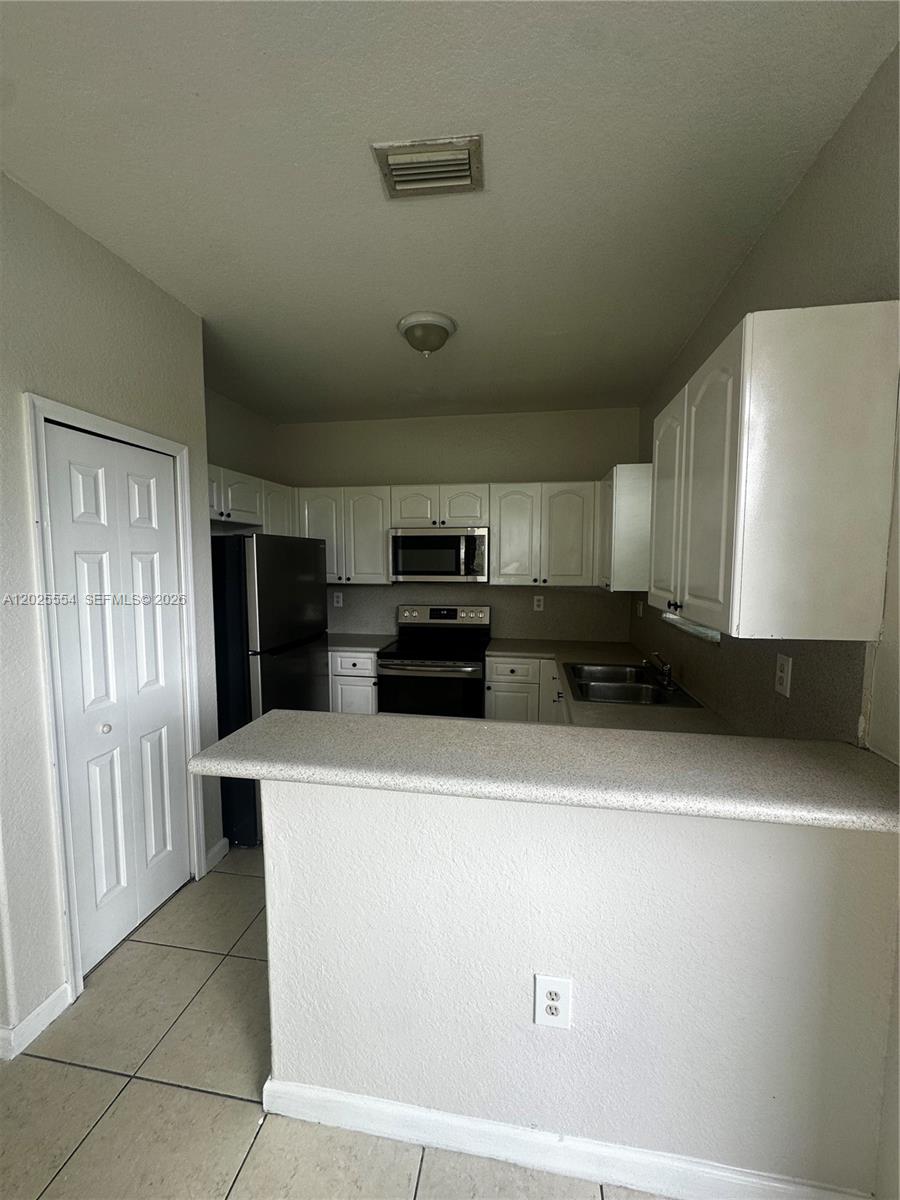 Property photo # 8