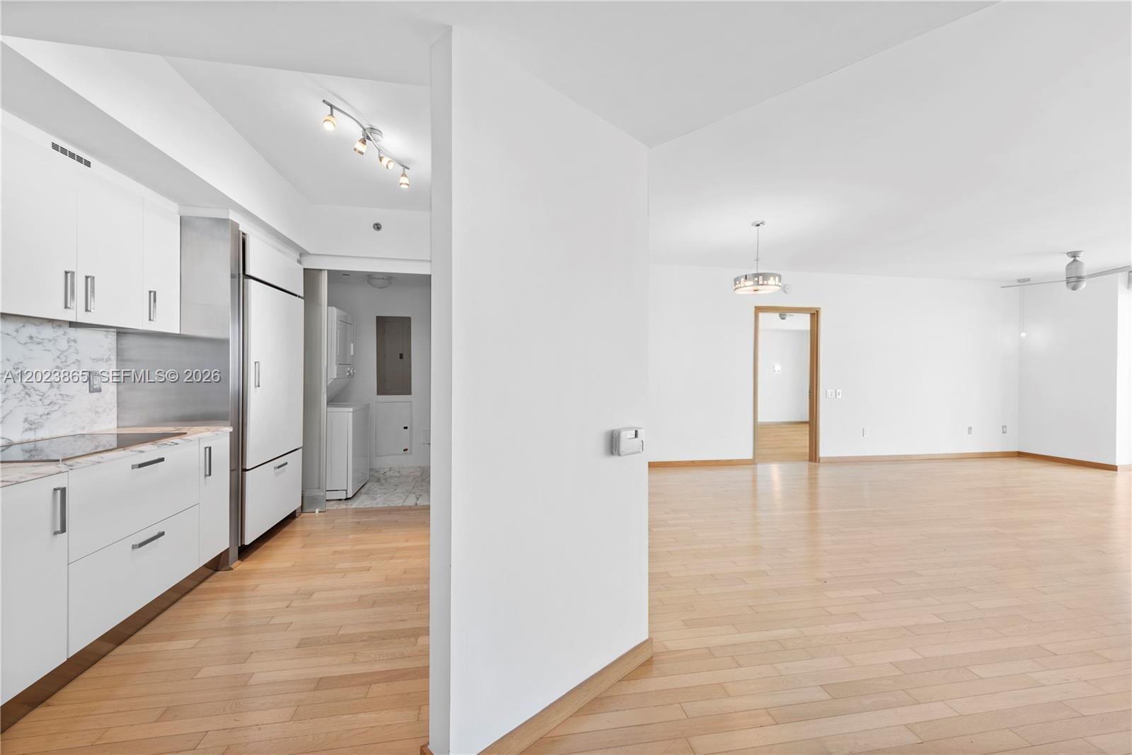 Property photo # 8
