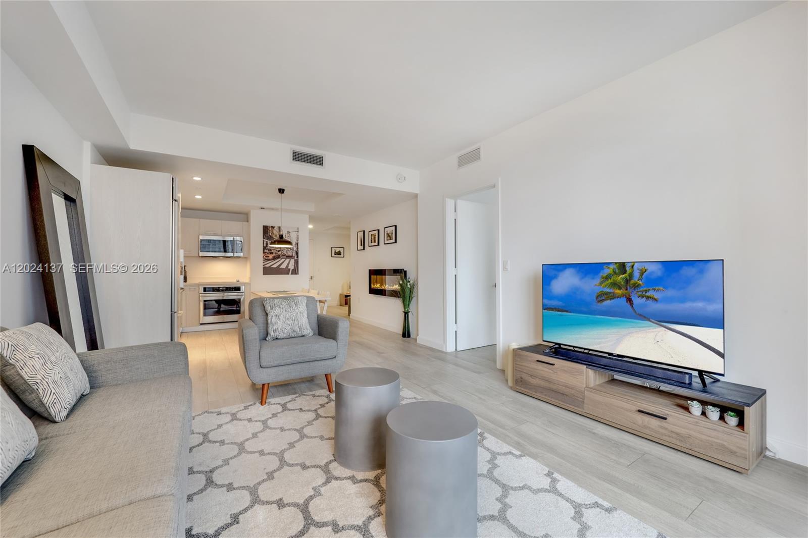 Property photo # 2