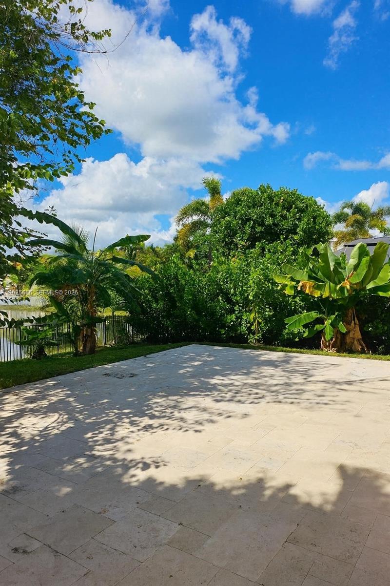 Property photo # 6