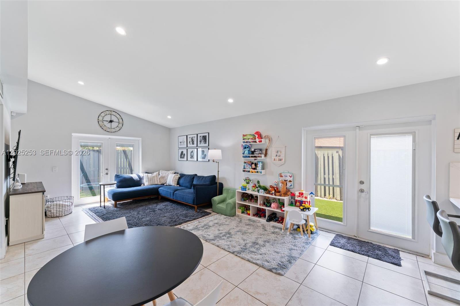 Property photo # 8