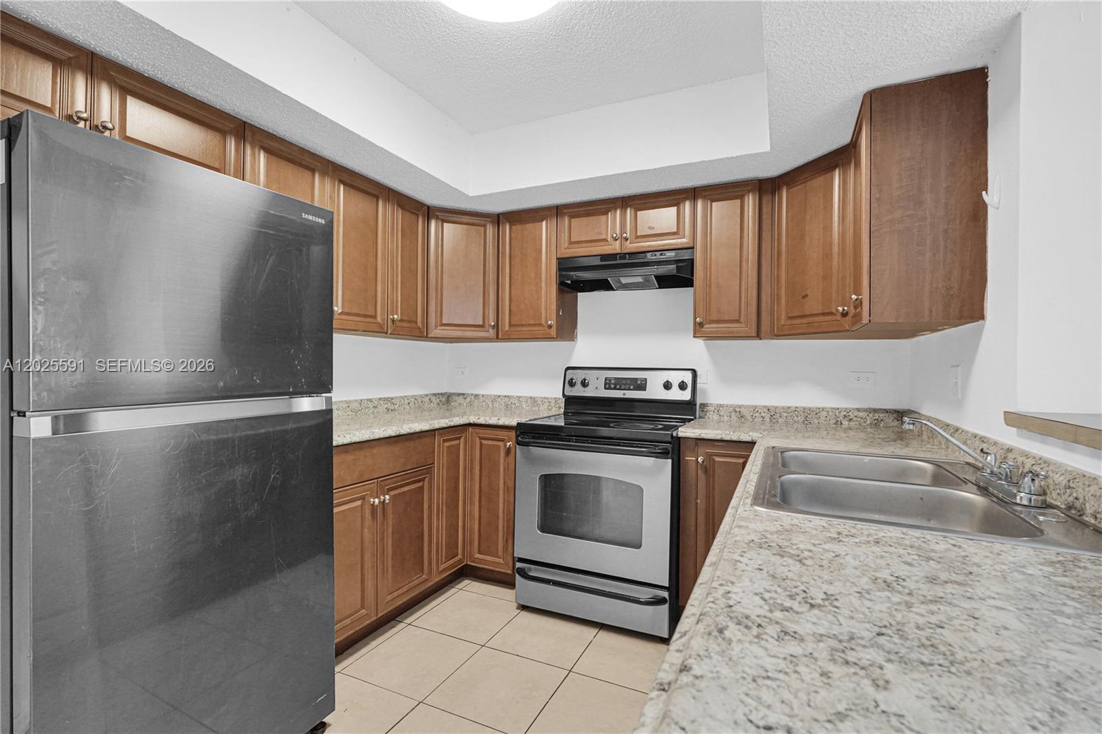Property photo # 6