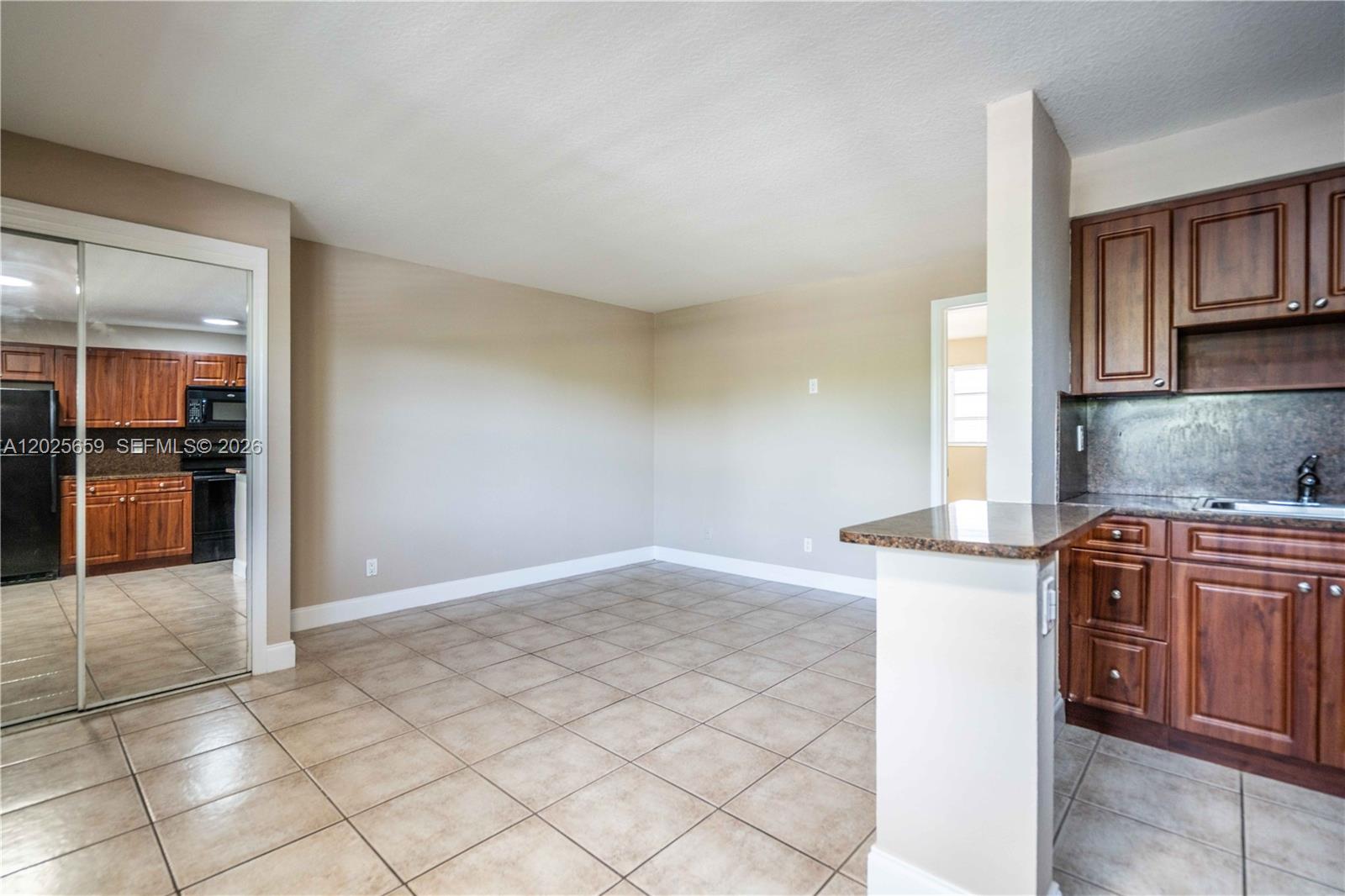 Property photo # 4