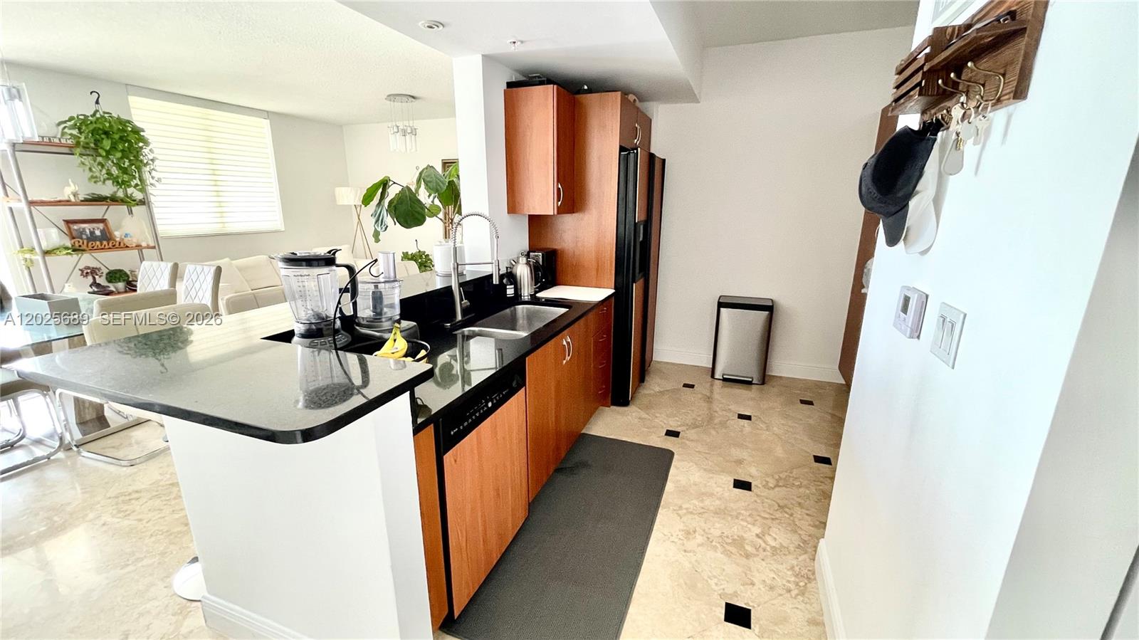 Property photo # 6