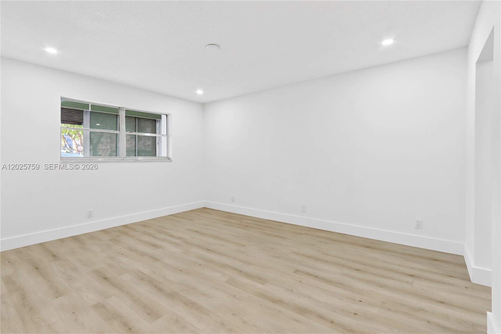 Property photo # 2
