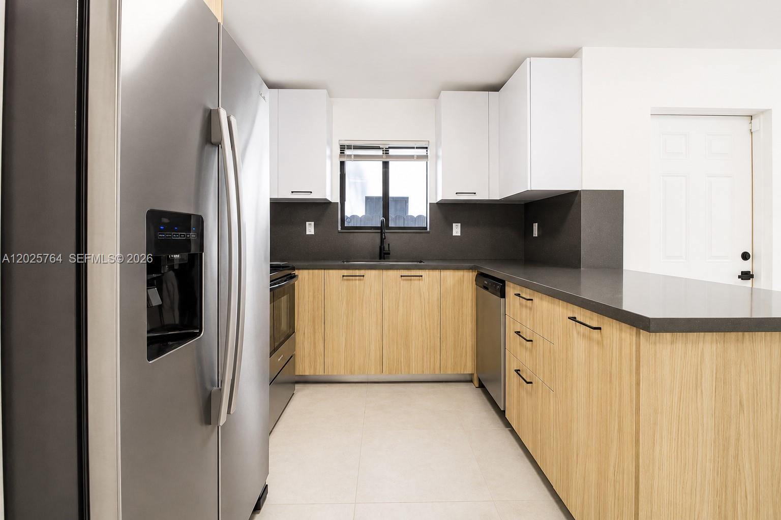 Property photo # 9