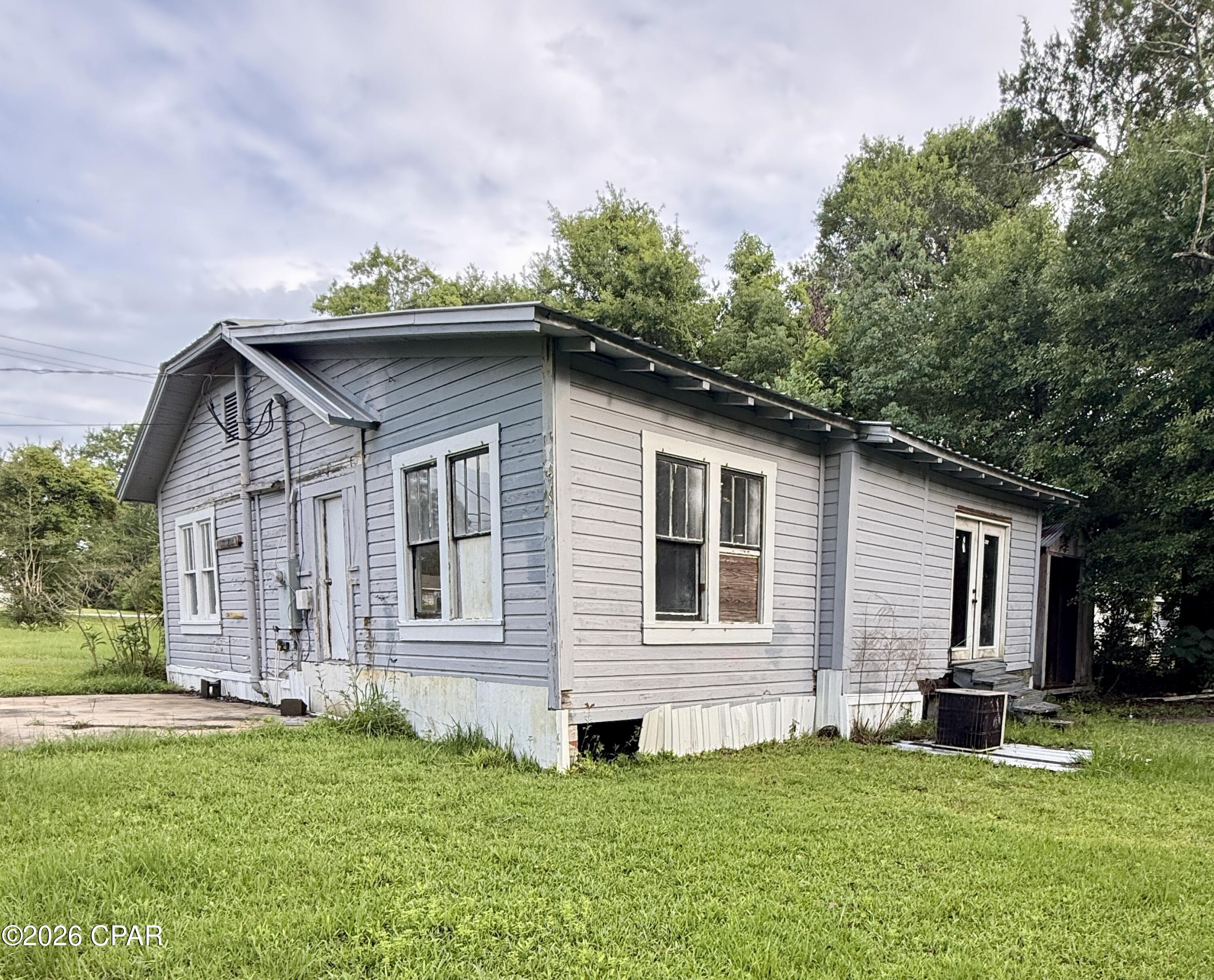 Homes for sale in Blountstown, FL | 16567 Sw Gaskin St, Blountstown, FL 32424 | MLS# 790420