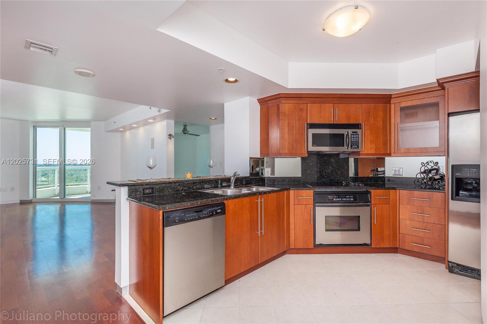Property photo # 6