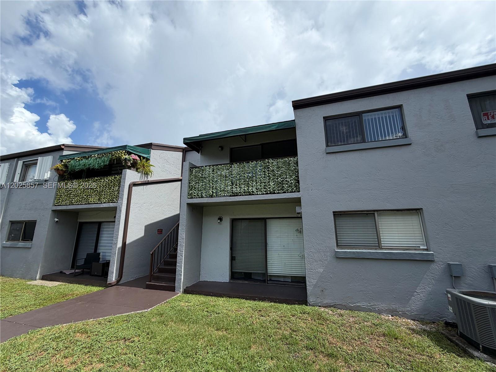 Magnolia Lane Condo