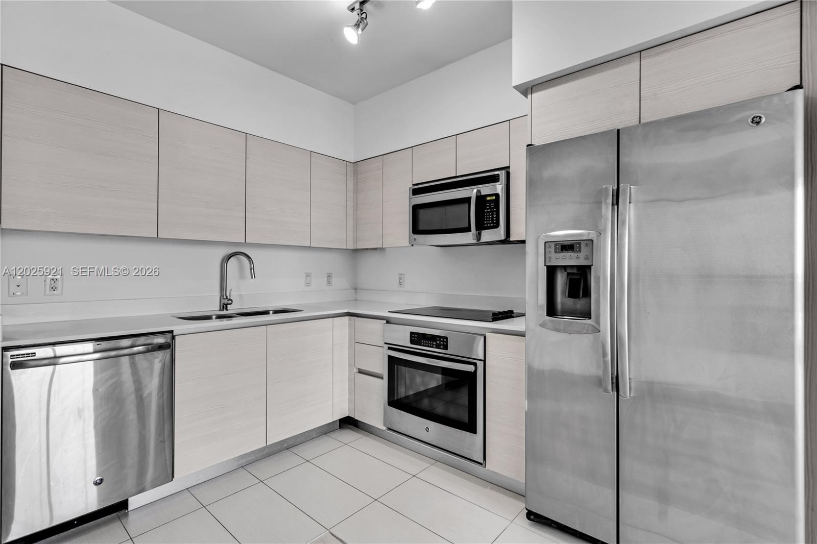 Property photo # 3
