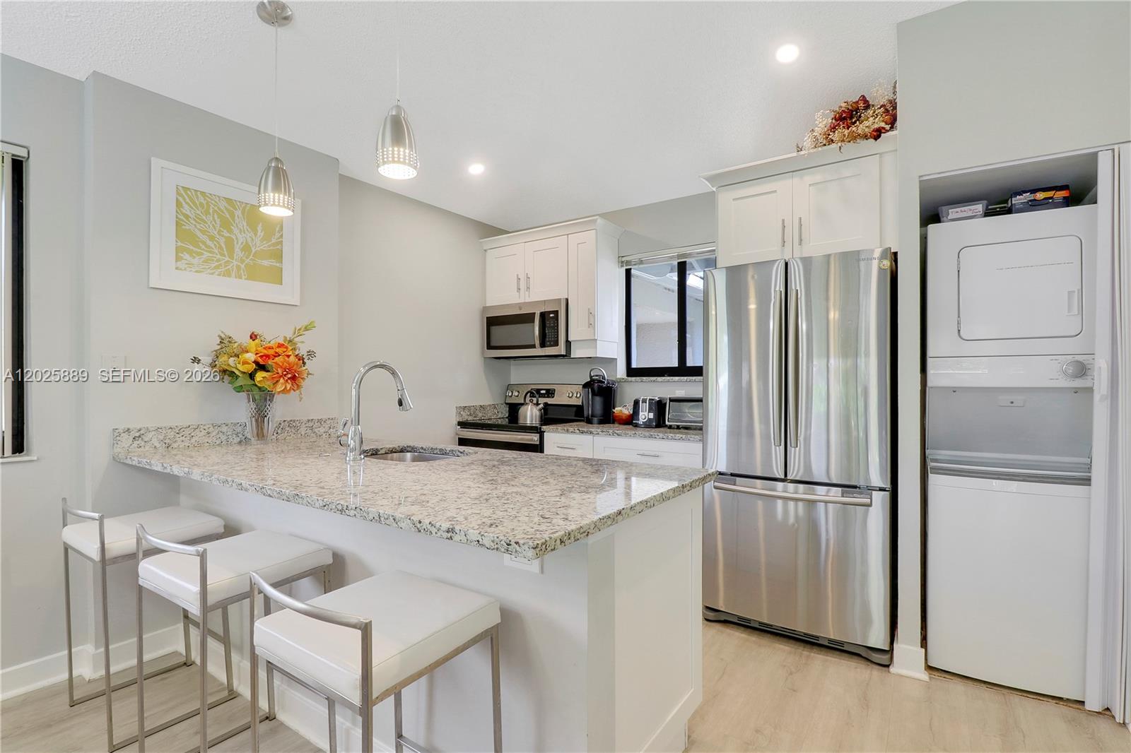 Property photo # 6