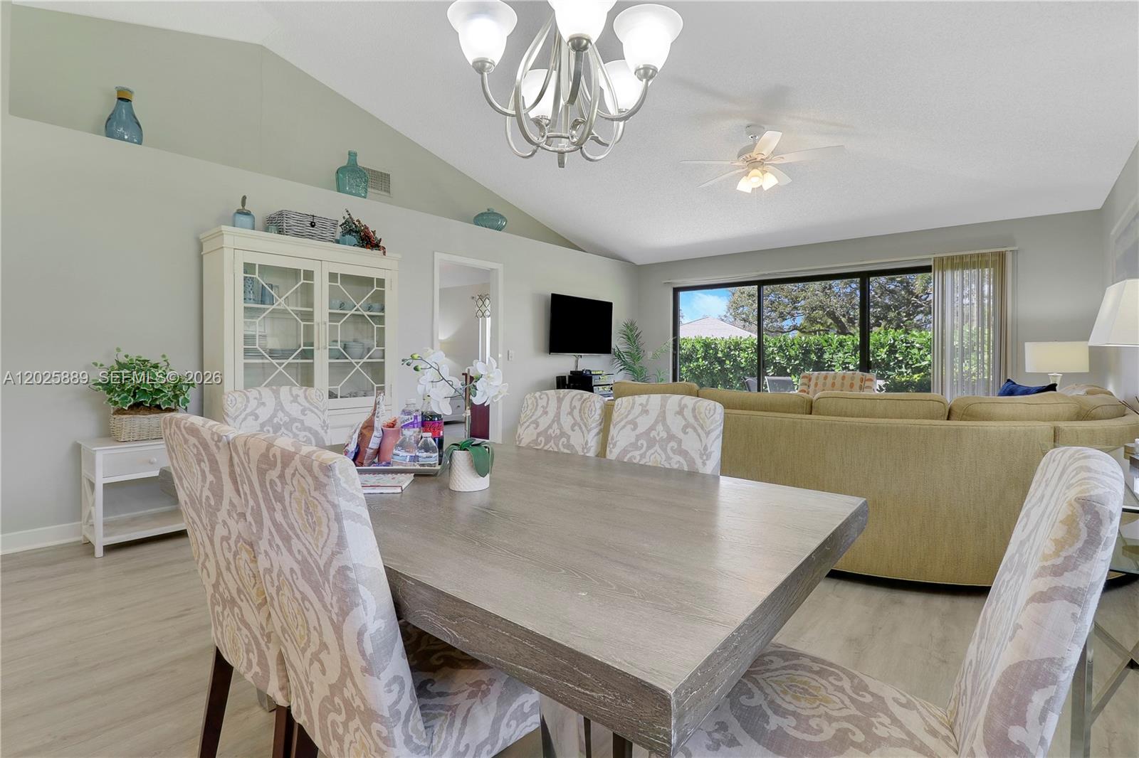 Property photo # 9