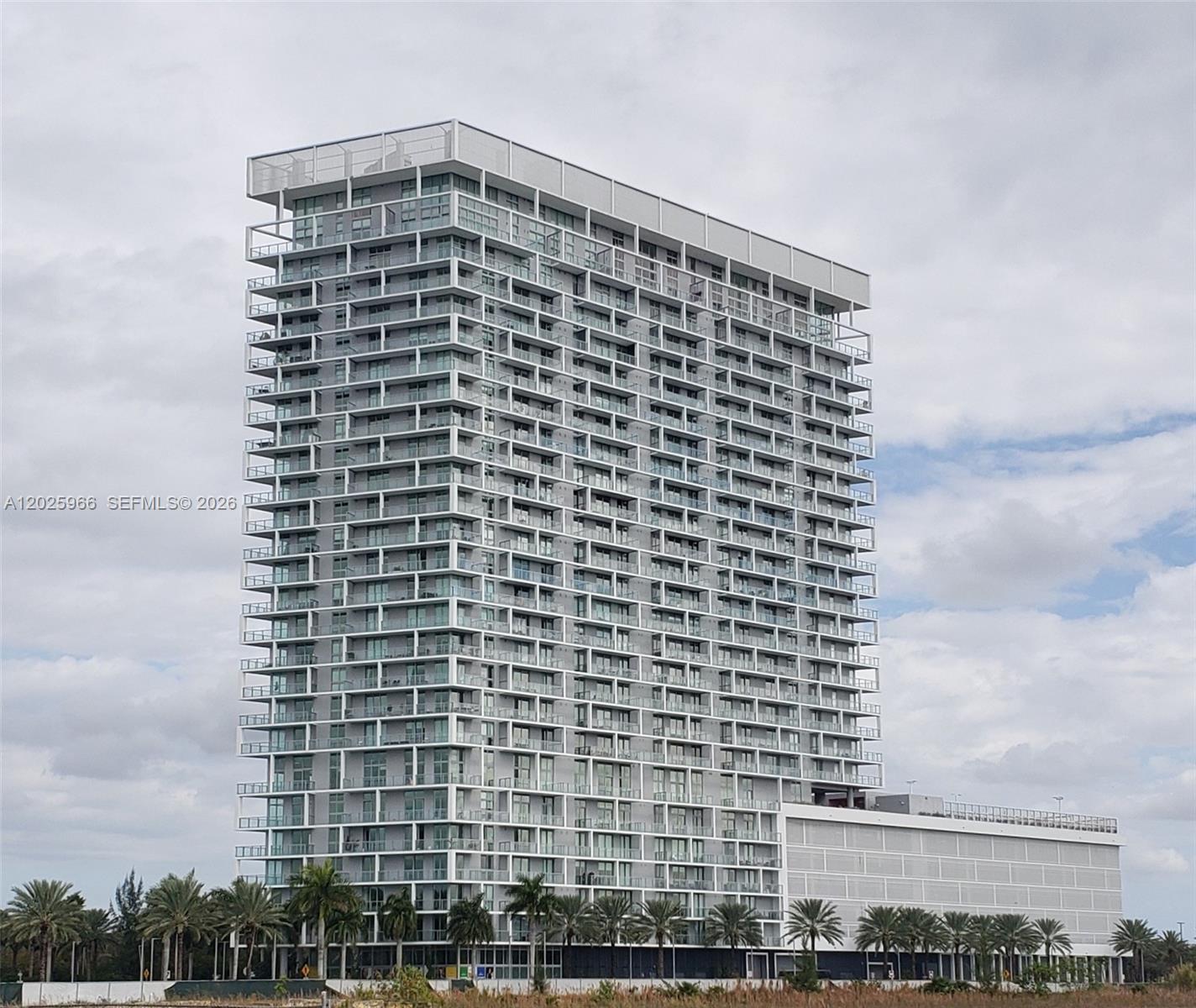 Metropica North Tower One