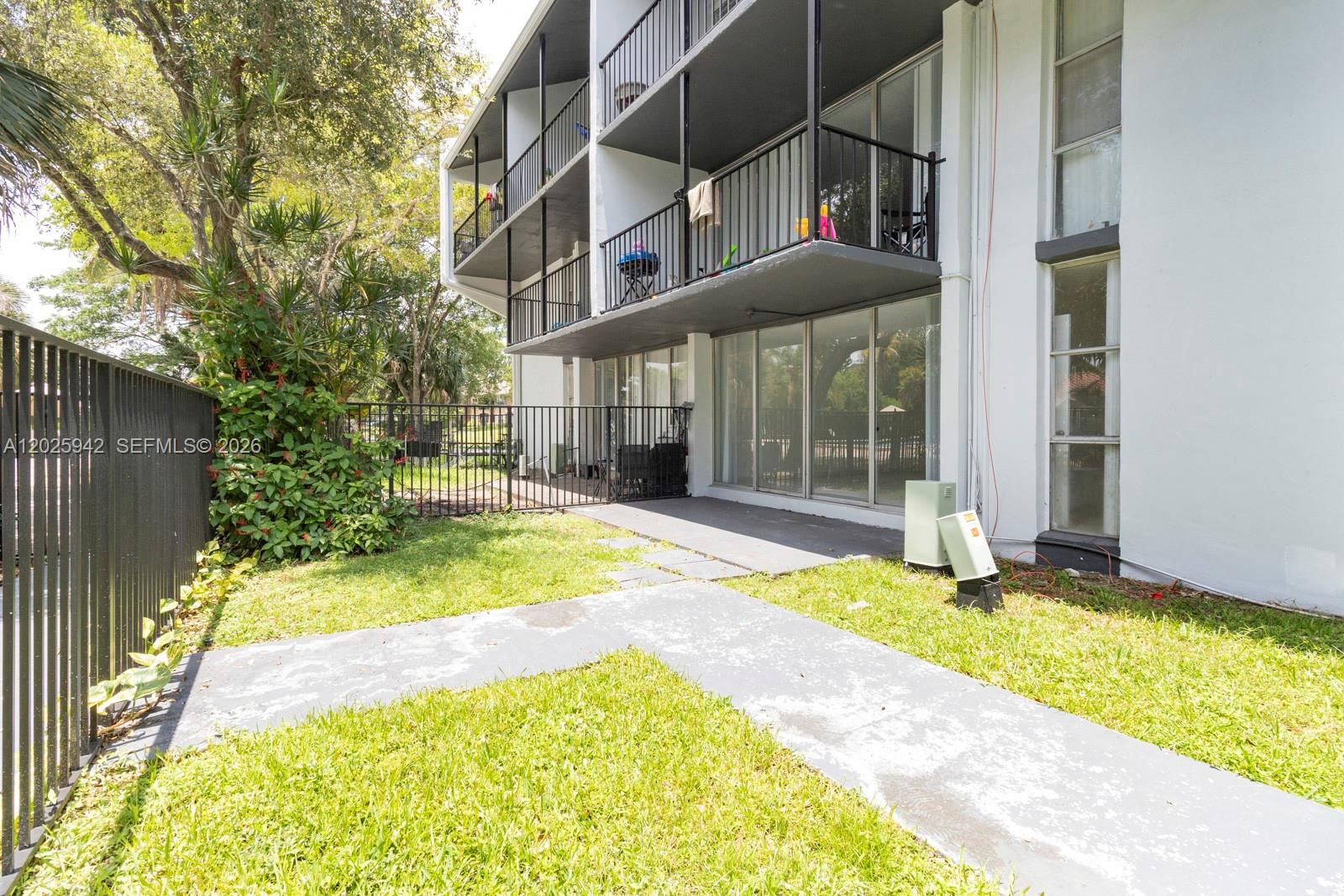 Property photo # 2