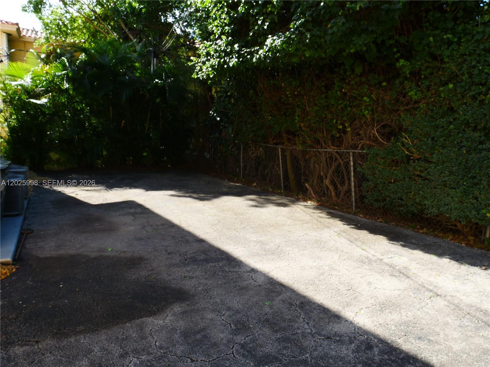 Property photo # 9