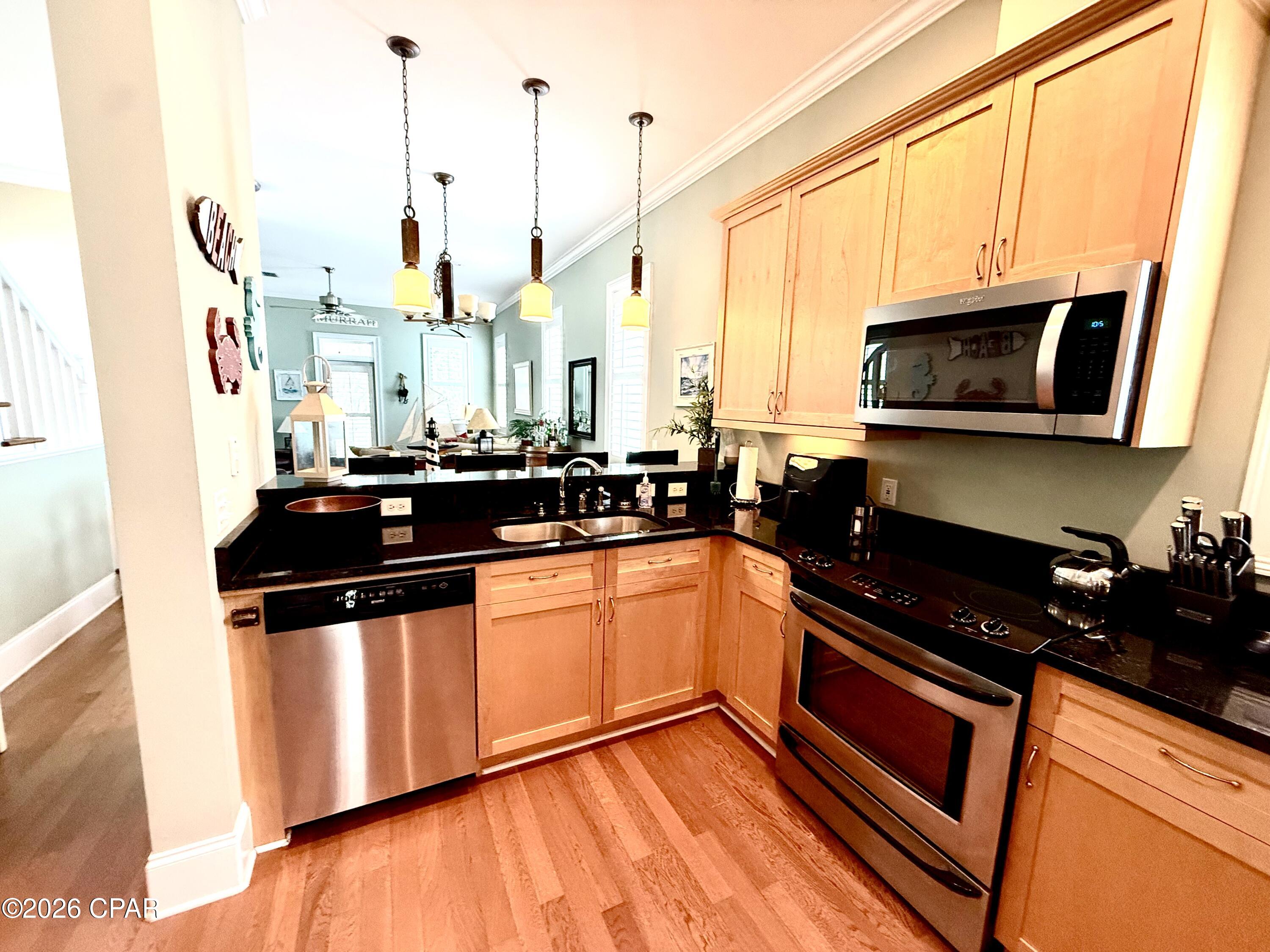 123 Cottage Court, Panama City Beach, FL 32413 thumbnail, photo 18 of 38