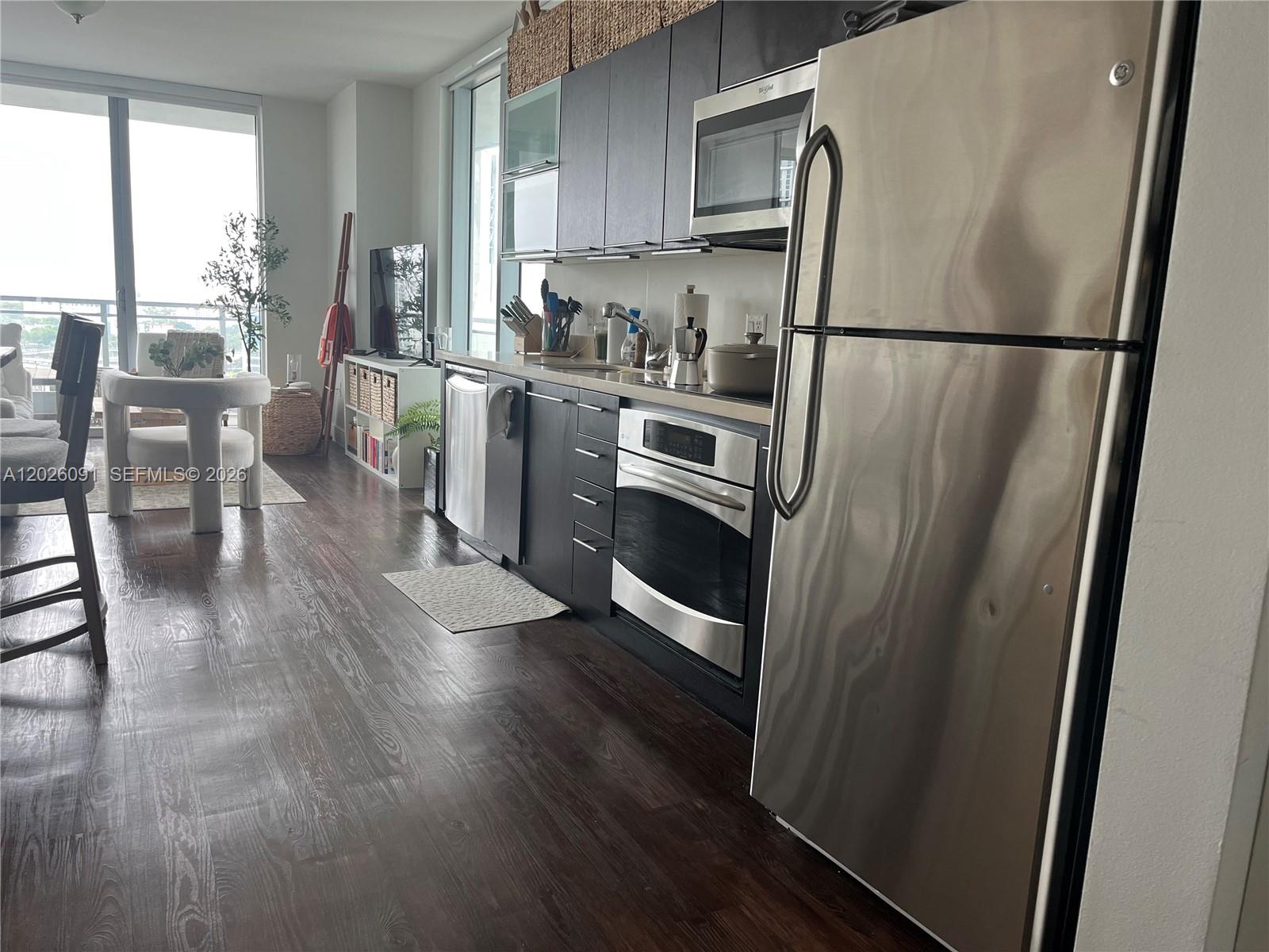 Property photo # 4