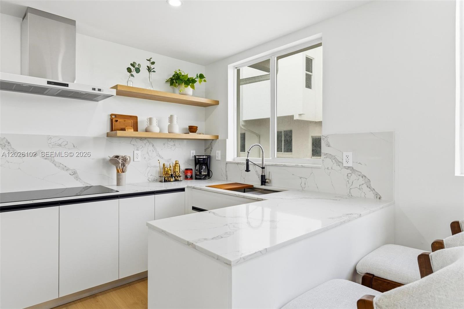 Property photo # 4
