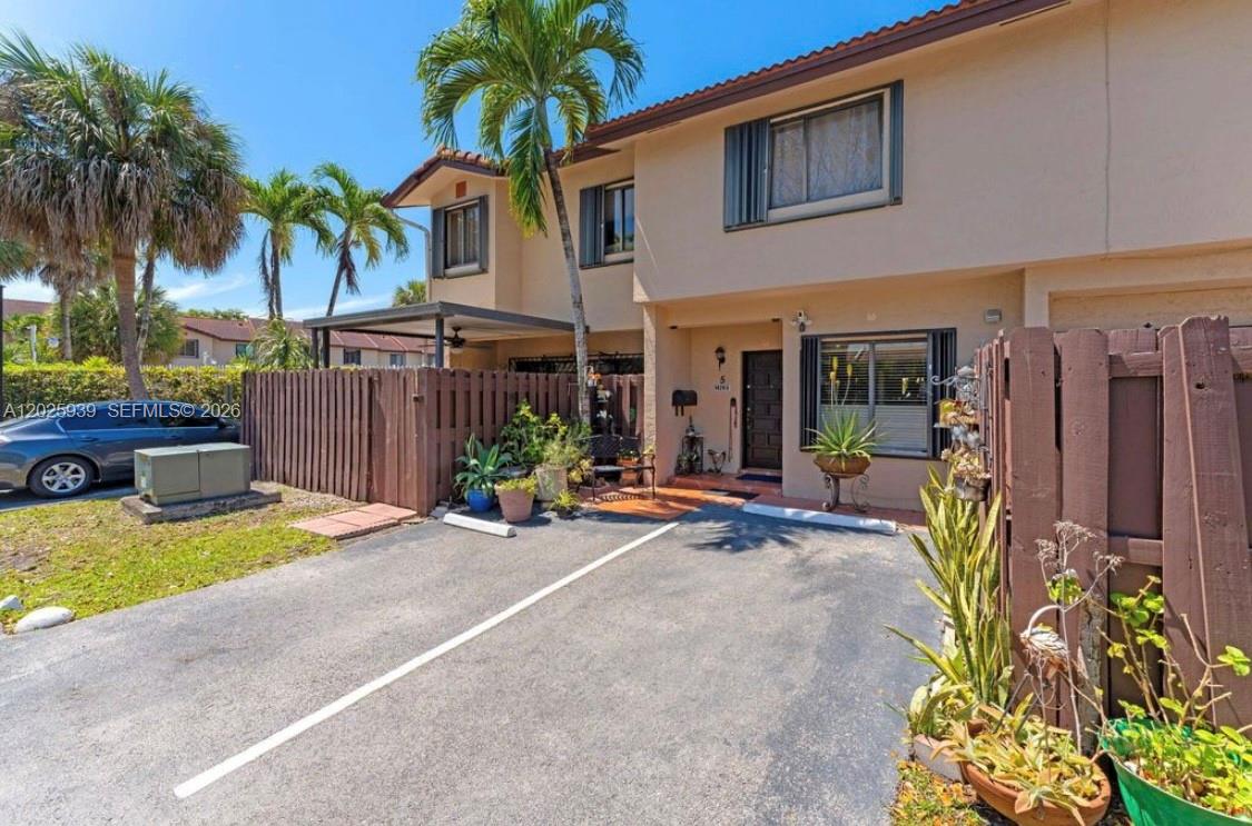 Property photo # 0