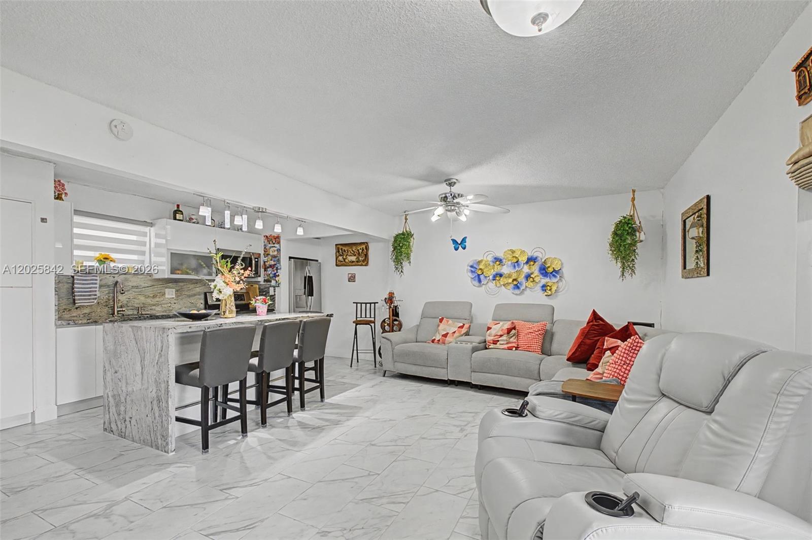 Property photo # 6
