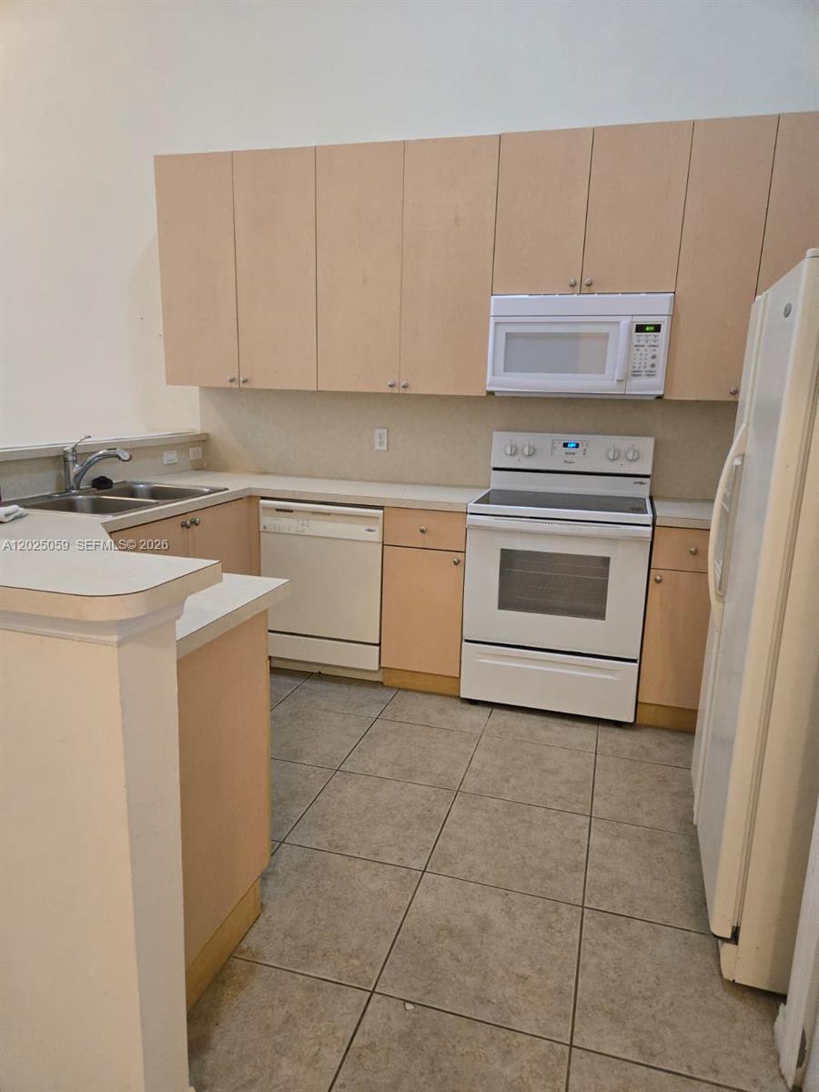 Property photo # 6