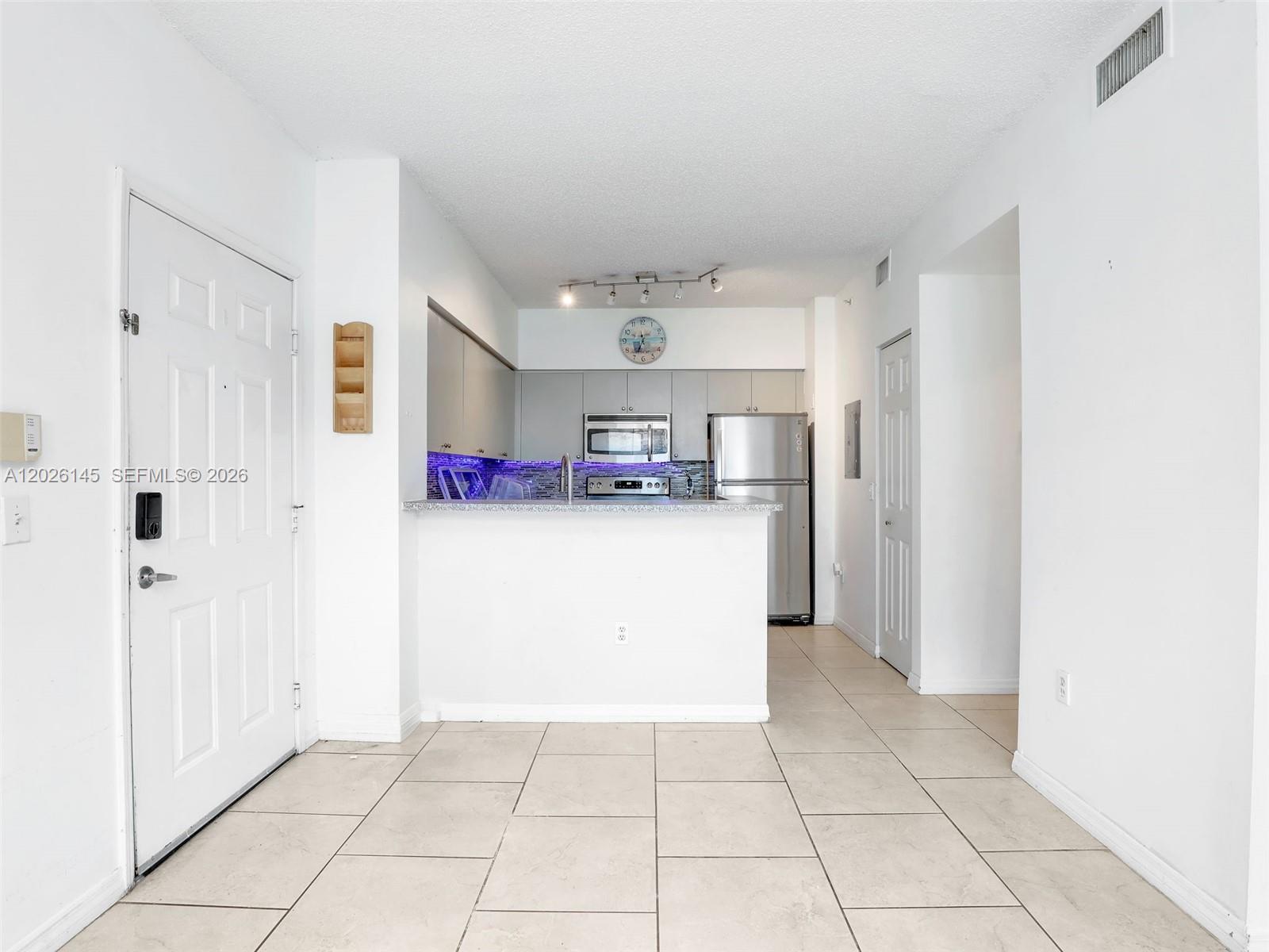 Property photo # 4