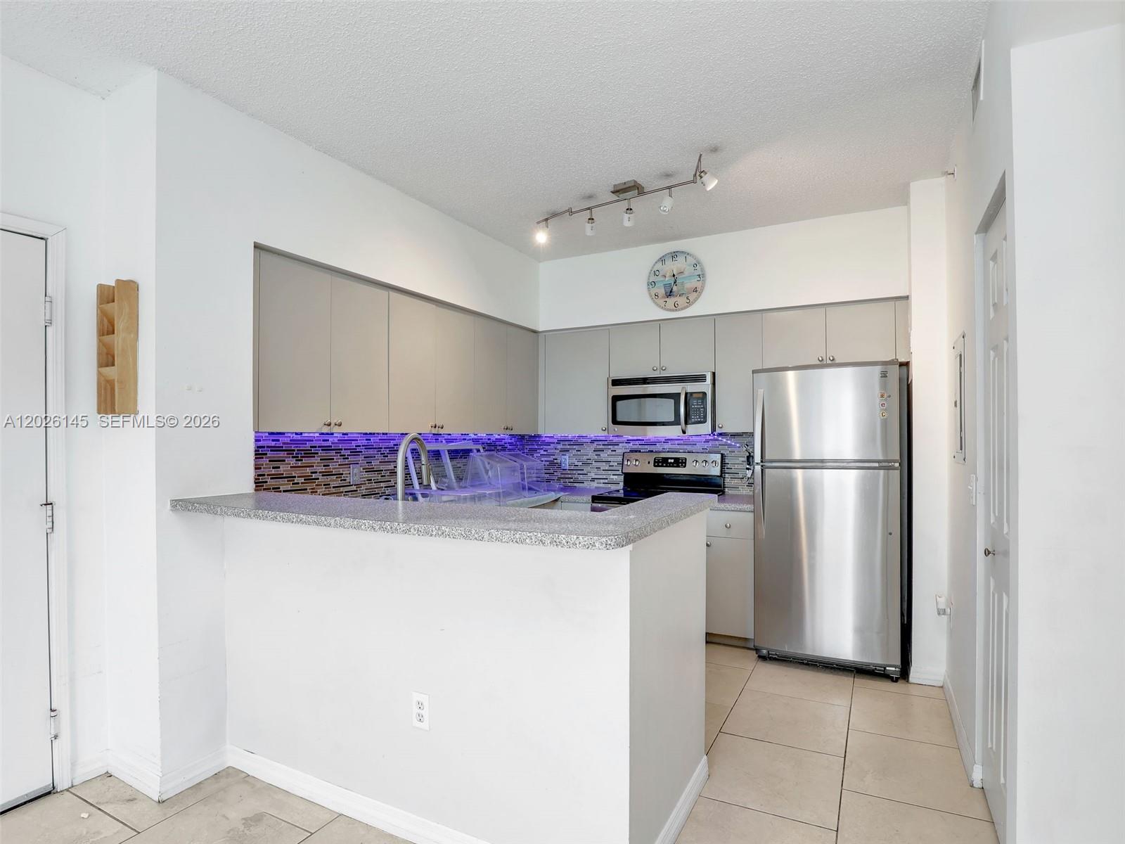 Property photo # 3