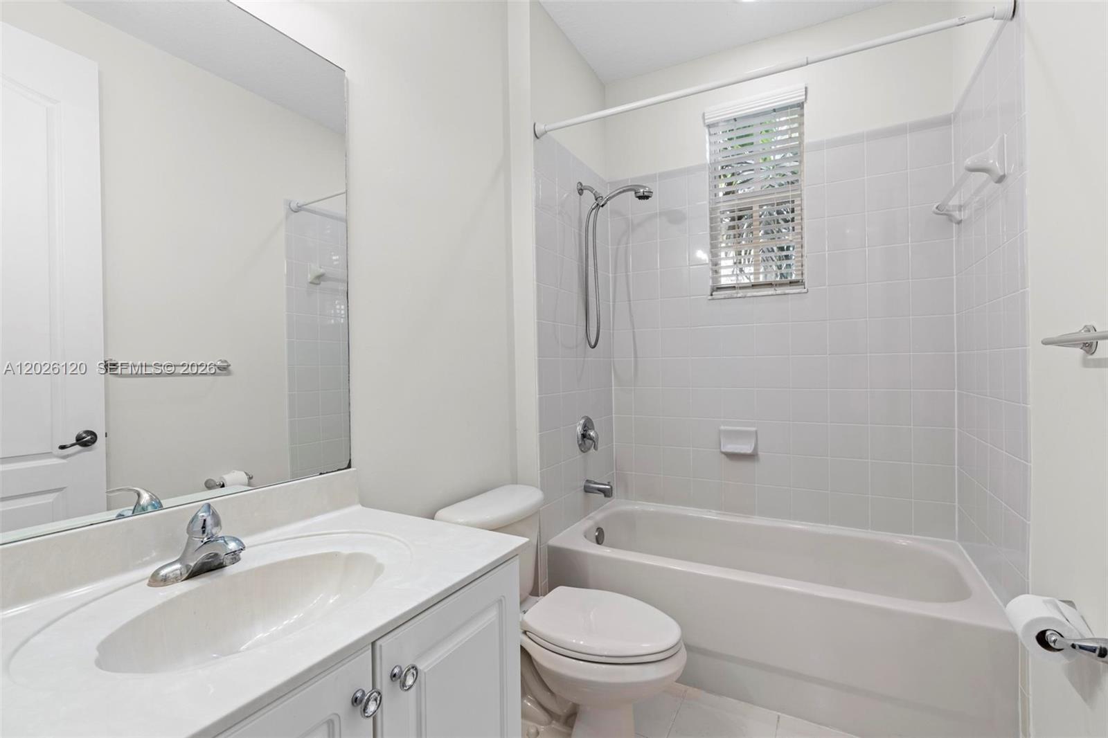 Property photo # 4