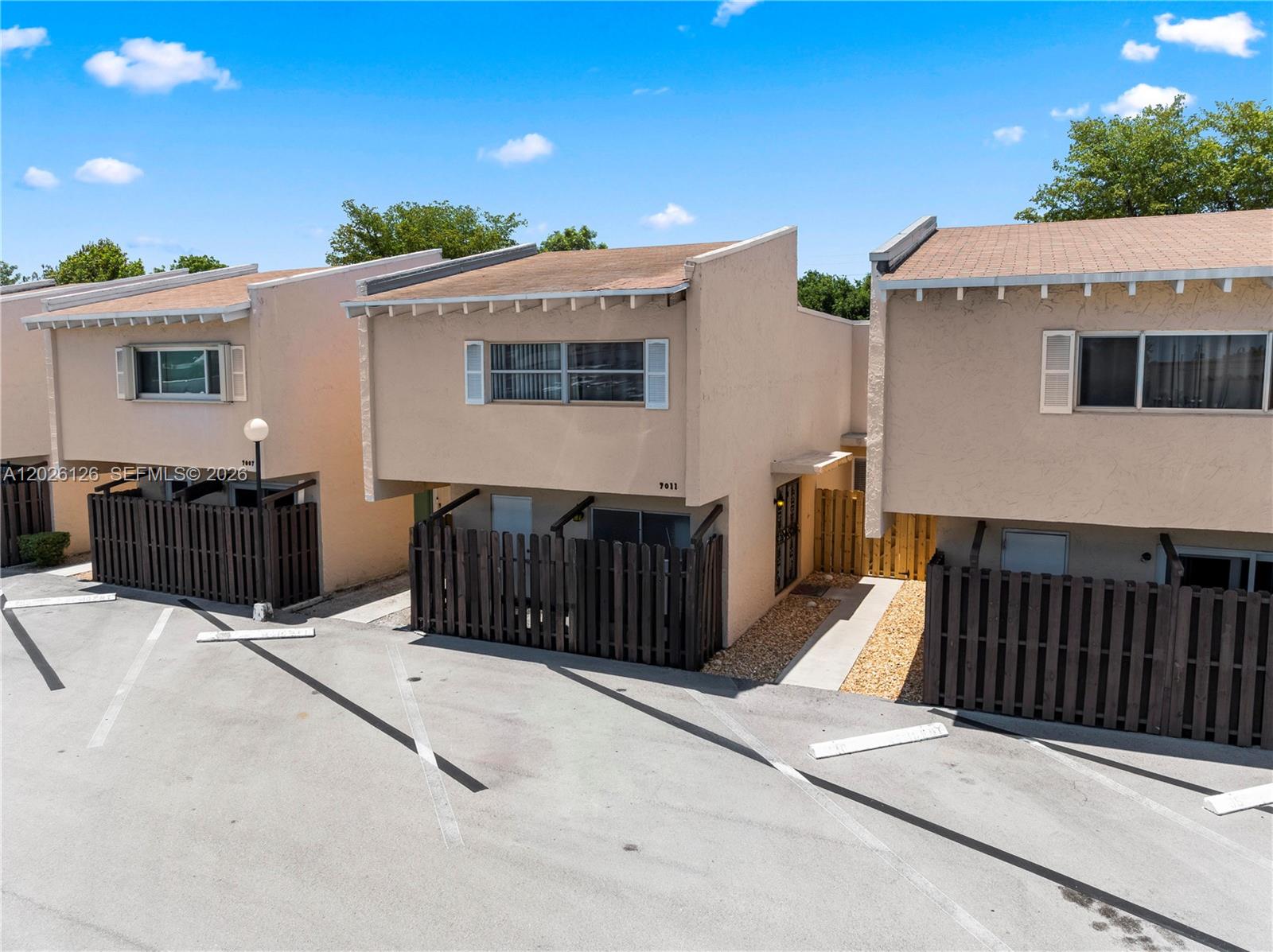 Shores Villas Condo Bldg