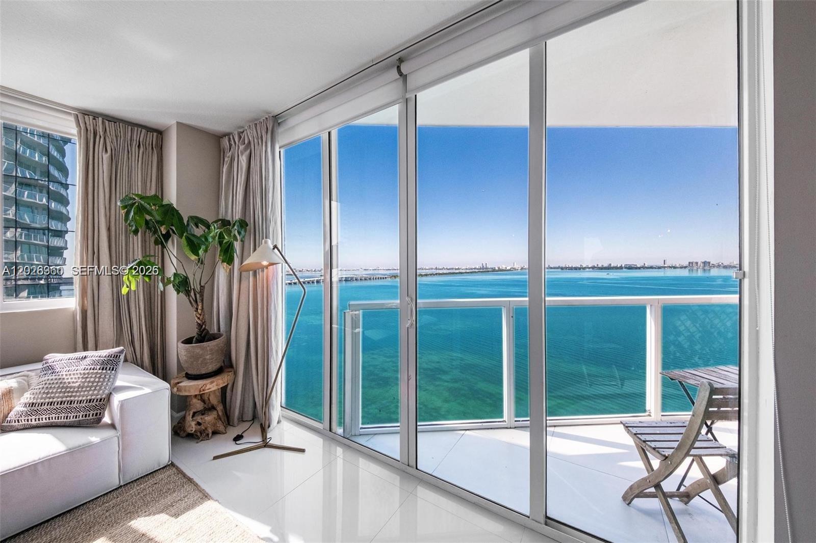 Onyx On The Bay Condo