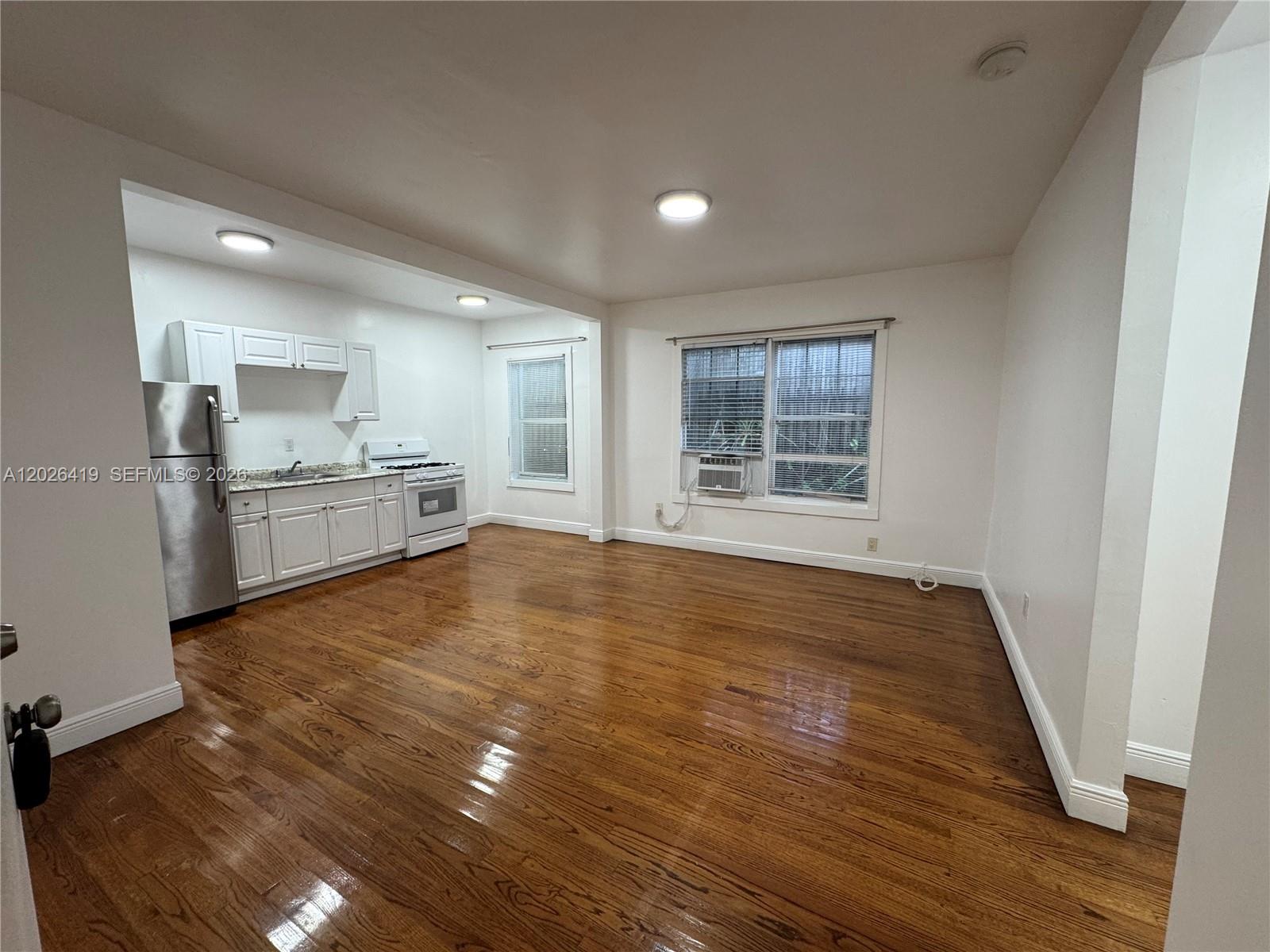 Property photo # 0