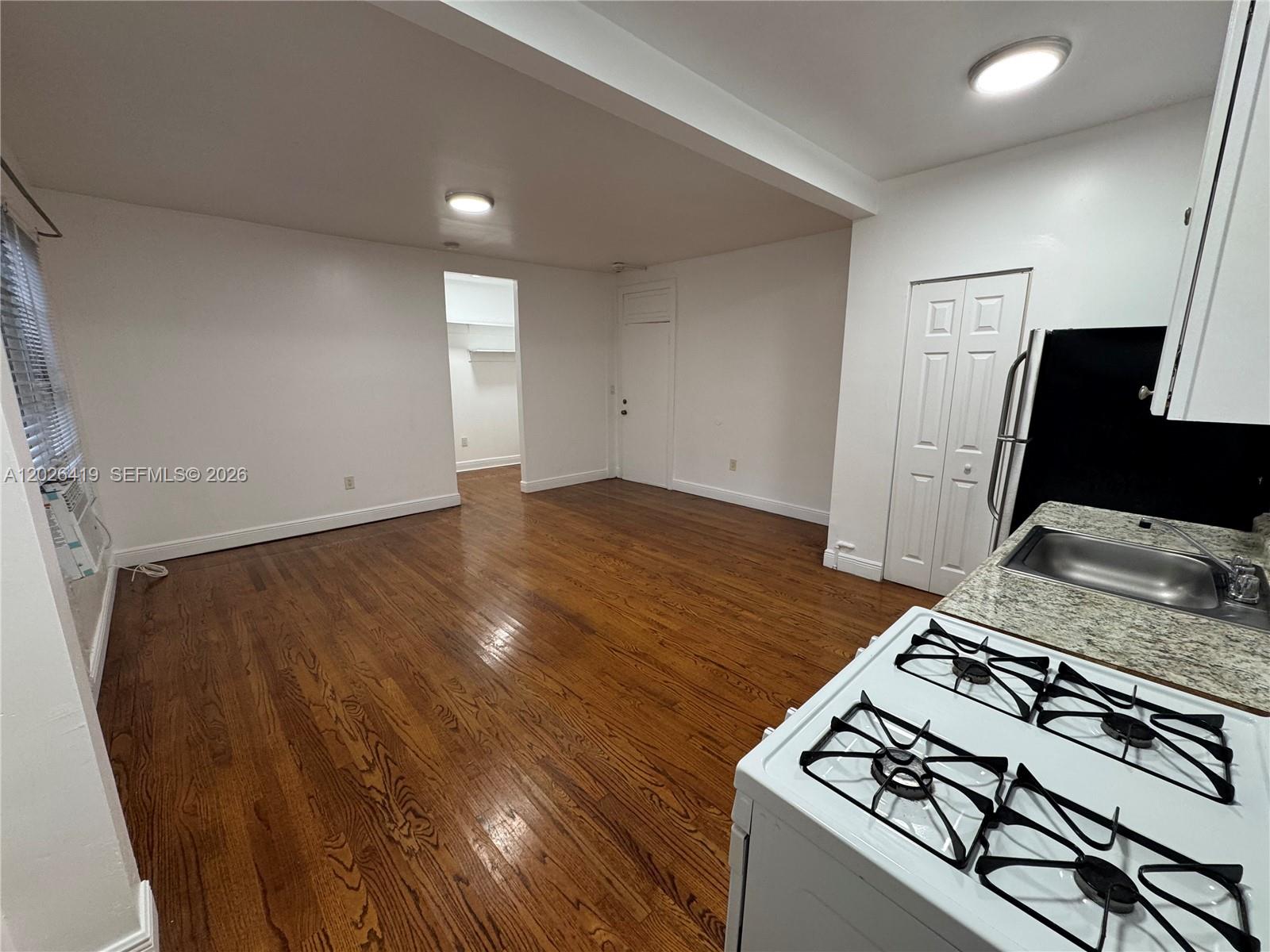 Property photo # 7