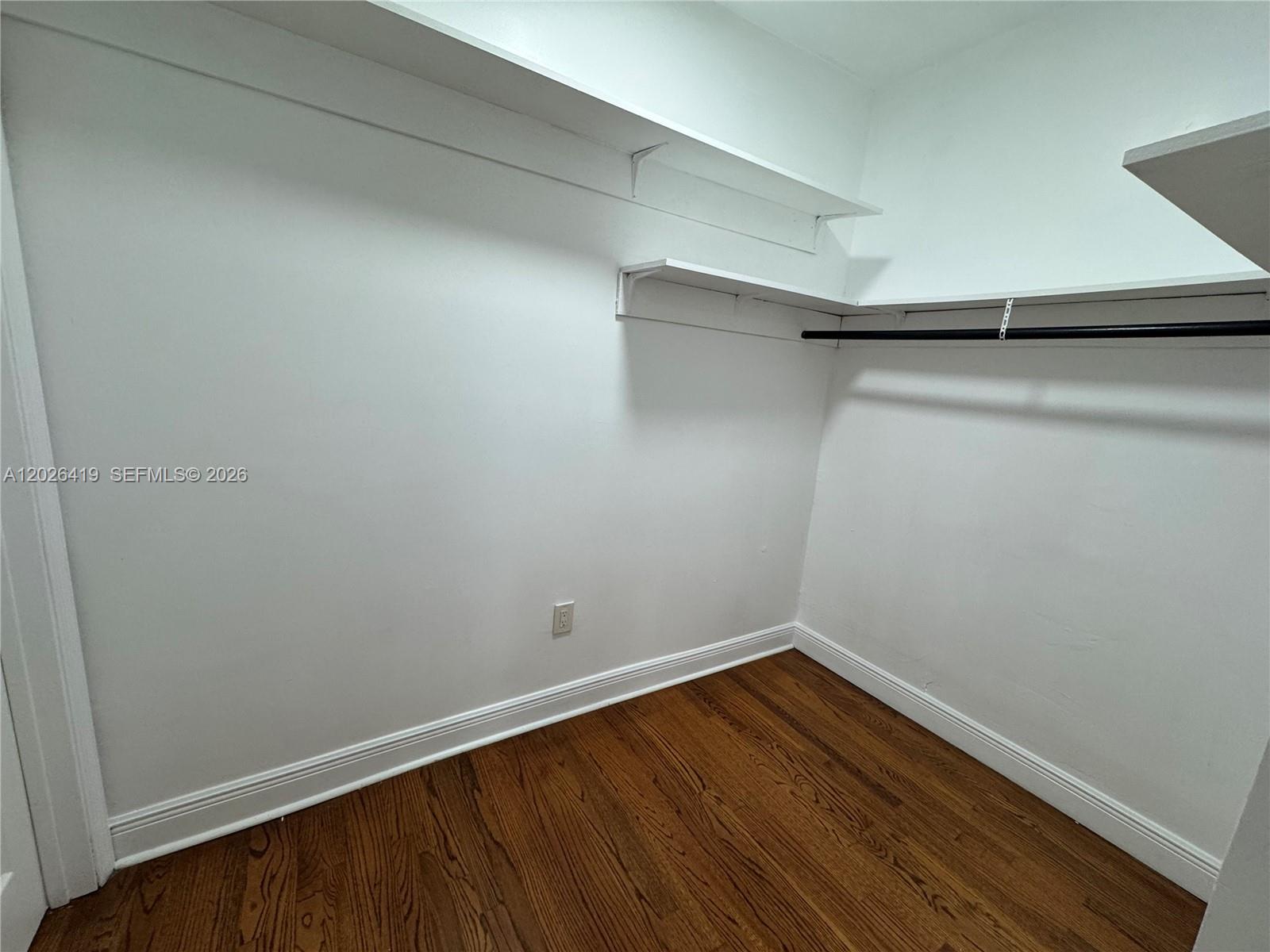 Property photo # 4