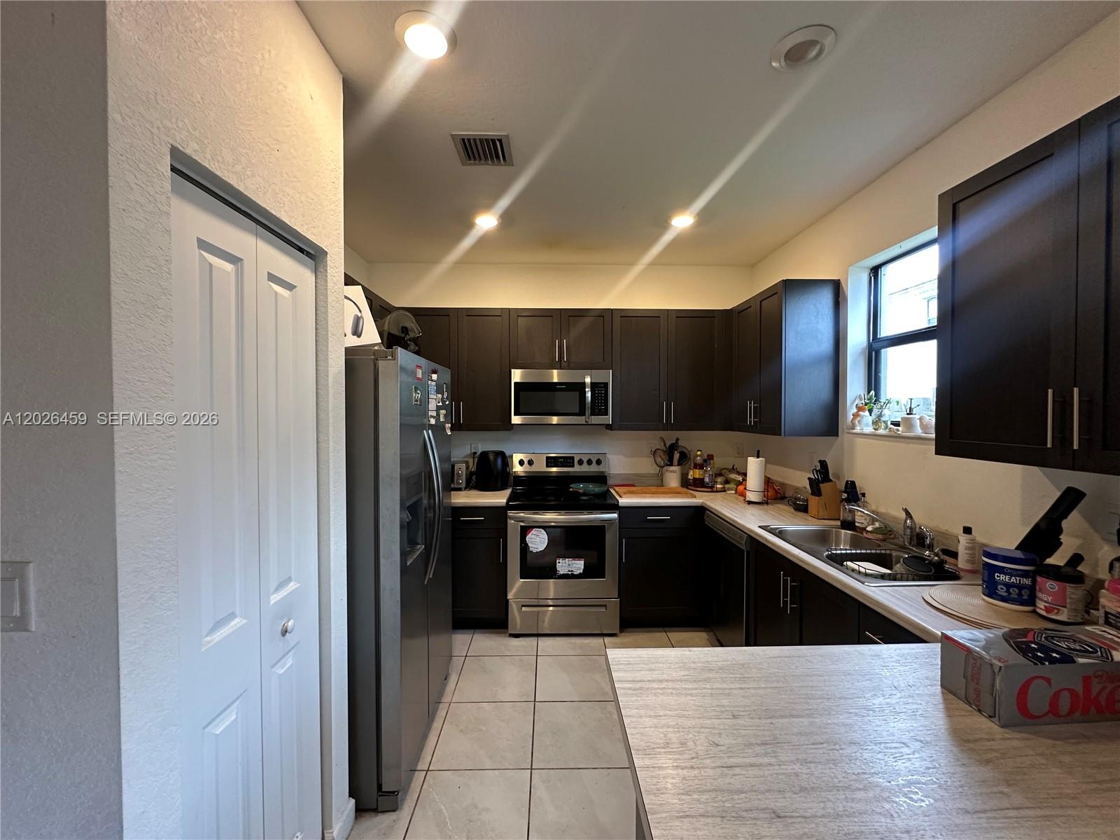 Property photo # 2
