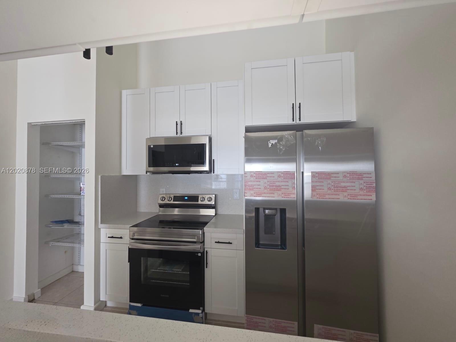 Property photo # 0
