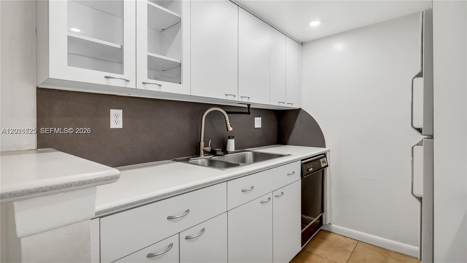 Property photo # 5