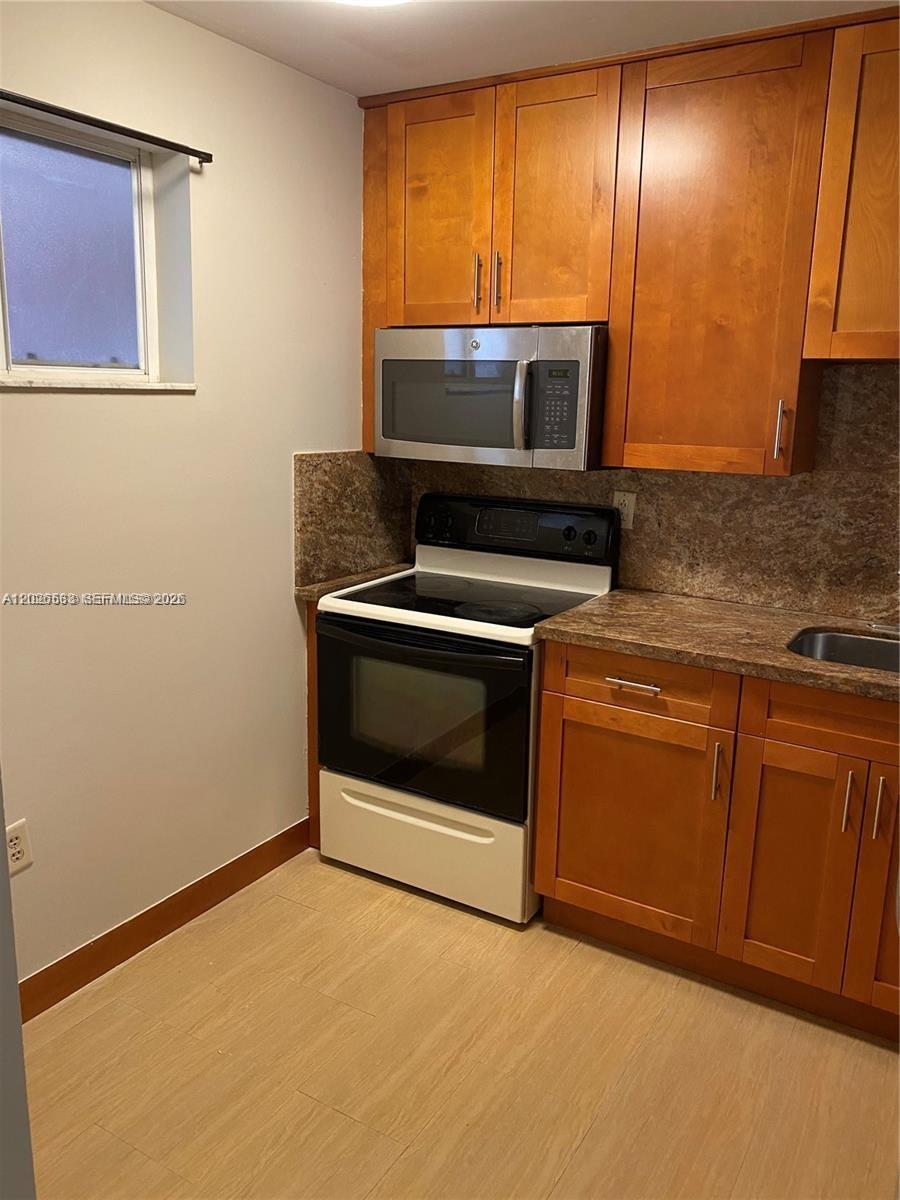 Property photo # 6