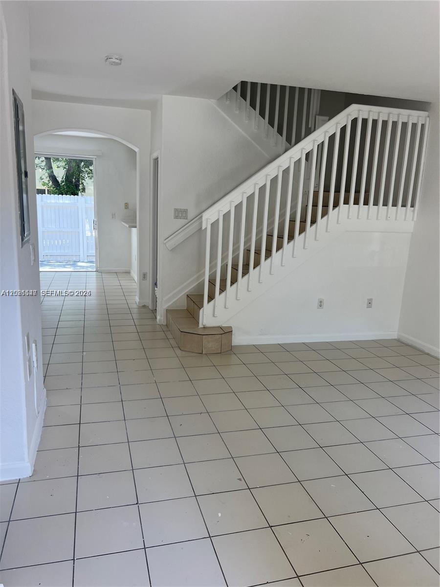 Property photo # 8
