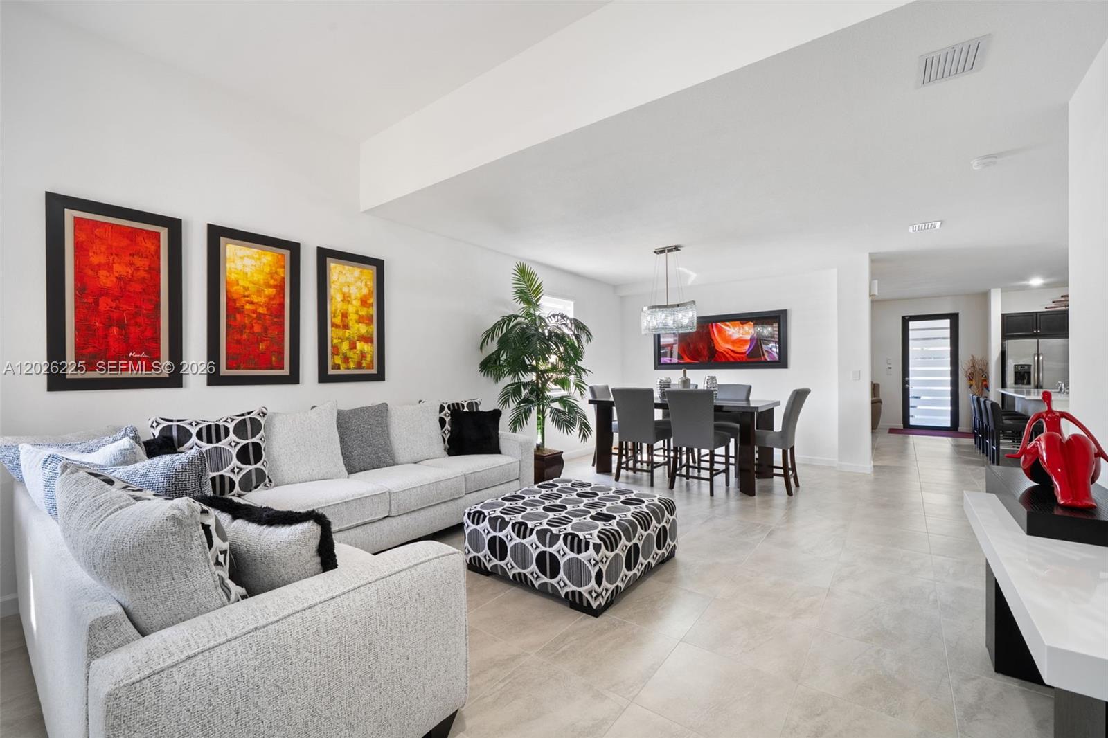 Property photo # 4