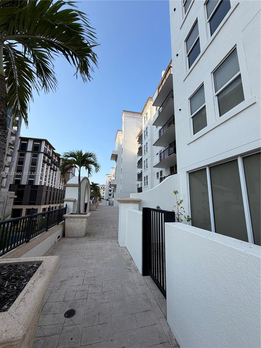 Property photo # 6