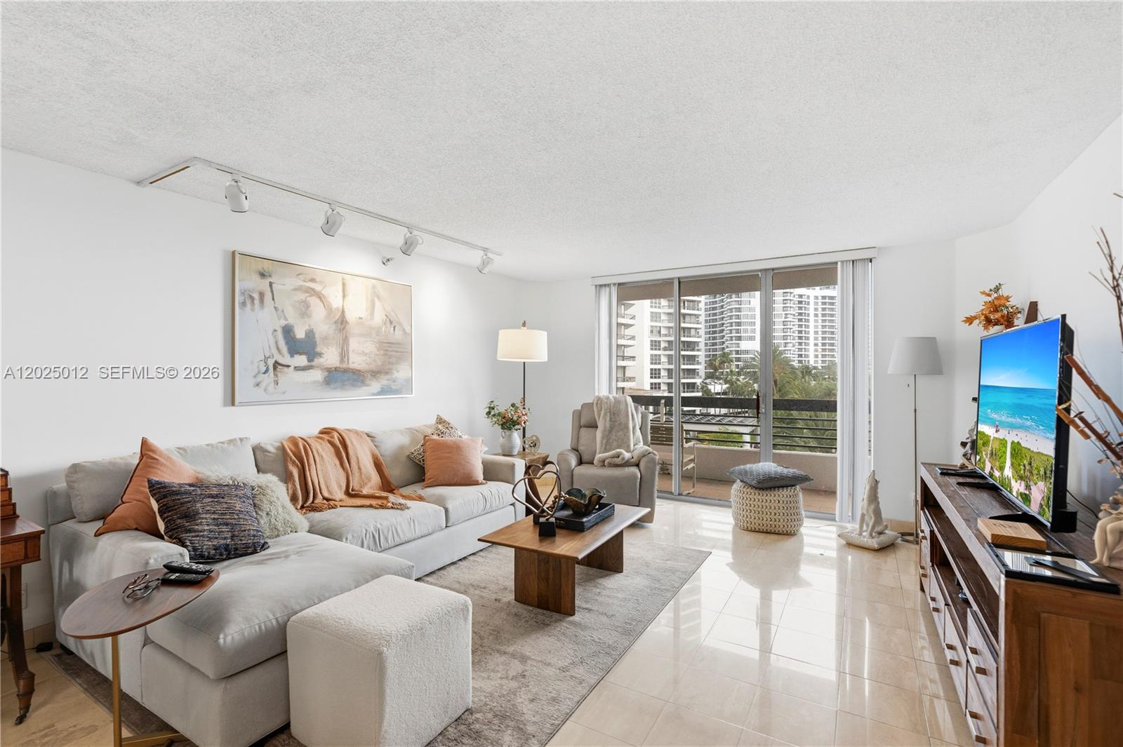 Mystic Pointe Condo No Tw